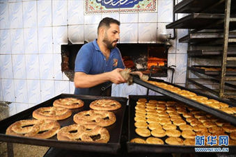 迎中秋”世界各地传统糕点系列——伊拉克传统甜点椰枣馅饼“克莱佳”